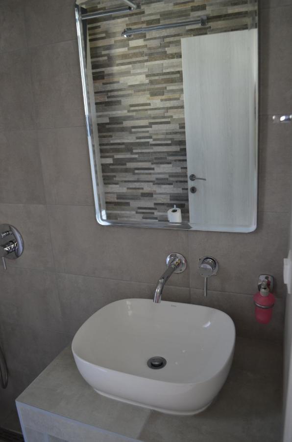 Erika Boutique Apartments Νικήτη Εξωτερικό φωτογραφία